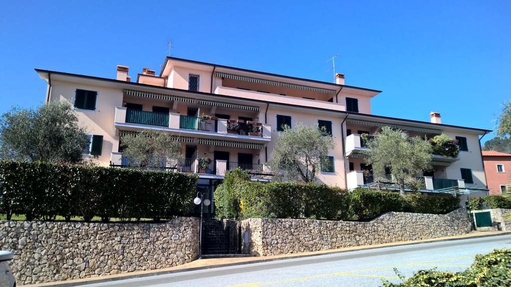 Appartamento La Collina Del Sole Леричи Экстерьер фото